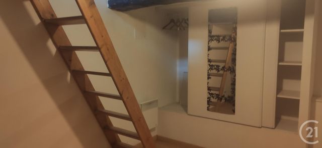Maison &agrave; louer - 3 pi&egrave;ces - 59,50 m2 - Ollieres - 83 - PROVENCE-ALPES-COTE-D-AZUR