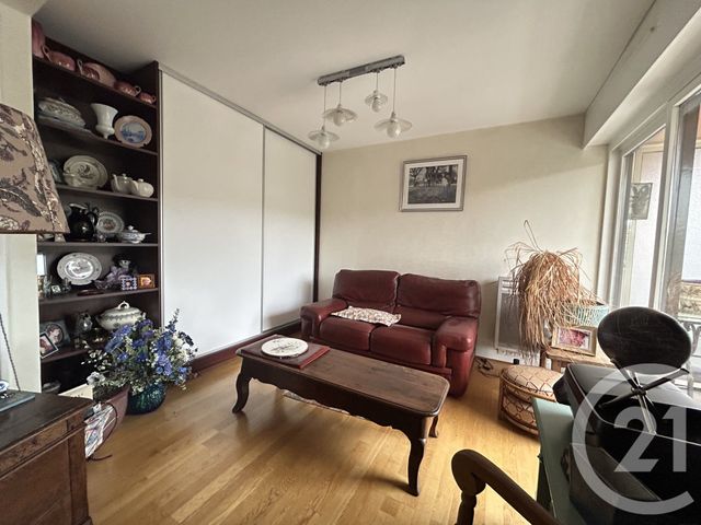 Appartement F3 à vendre - 4 pièces - 91,95 m2 - Evreux - 27 - HAUTE-NORMANDIE