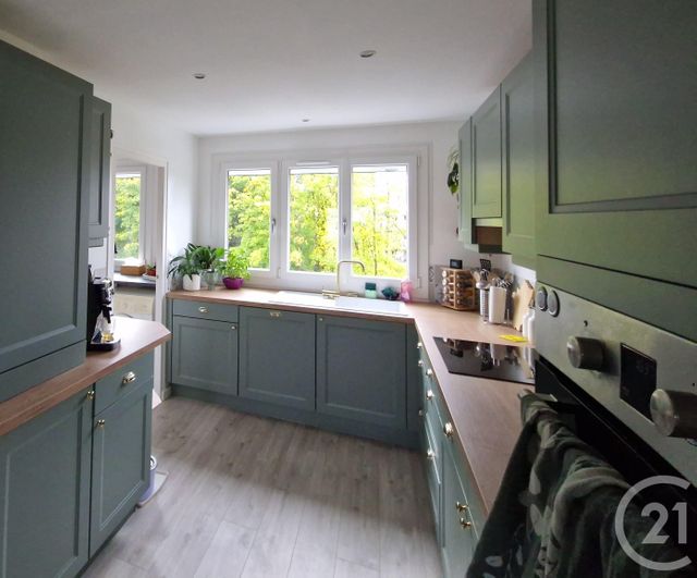 Appartement F4 à vendre - 4 pièces - 82,62 m2 - Evreux - 27 - HAUTE-NORMANDIE