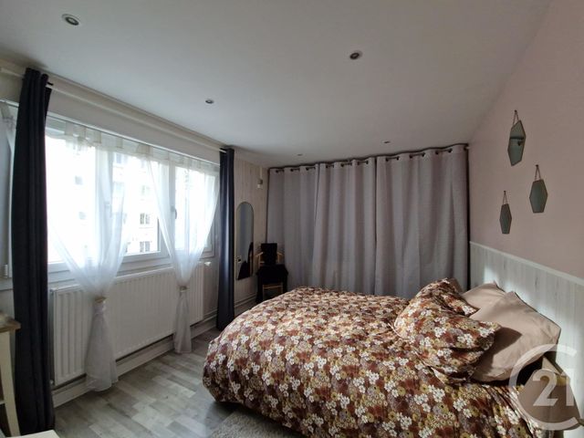 Appartement F4 à vendre - 4 pièces - 82,62 m2 - Evreux - 27 - HAUTE-NORMANDIE