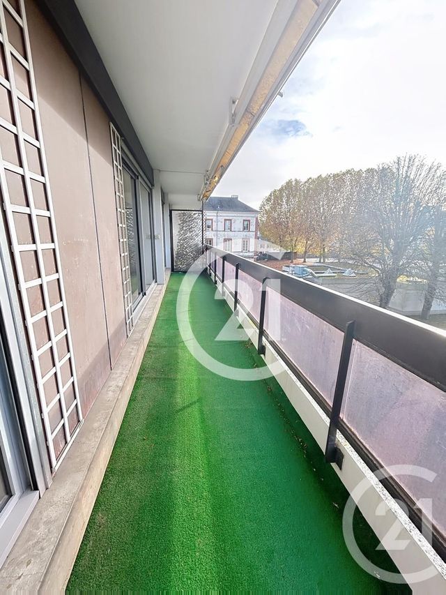 Appartement F4 à louer - 5 pièces - 102,67 m2 - Evreux - 27 - HAUTE-NORMANDIE