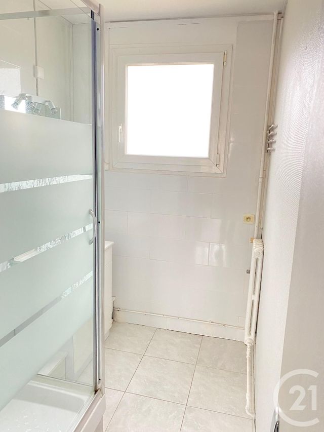 Appartement F2 &agrave; louer - 2 pi&egrave;ces - 51,29 m2 - Evreux - 27 - HAUTE-NORMANDIE