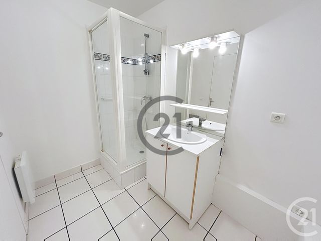 Appartement F3 &agrave; louer - 3 pi&egrave;ces - 66,80 m2 - Evreux - 27 - HAUTE-NORMANDIE