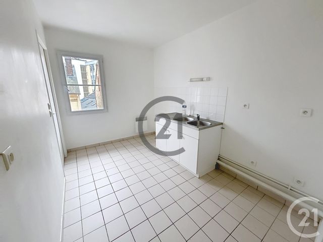 Appartement F3 &agrave; louer - 3 pi&egrave;ces - 66,80 m2 - Evreux - 27 - HAUTE-NORMANDIE