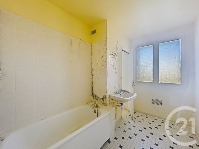 Appartement F4 &agrave; vendre - 4 pi&egrave;ces - 71,35 m2 - Evreux - 27 - HAUTE-NORMANDIE