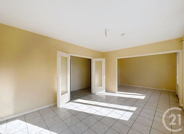 Appartement F4 &agrave; vendre - 4 pi&egrave;ces - 71,35 m2 - Evreux - 27 - HAUTE-NORMANDIE