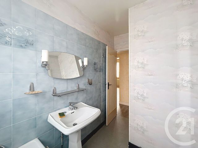 Appartement F3 &agrave; vendre - 3 pi&egrave;ces - 58,42 m2 - Evreux - 27 - HAUTE-NORMANDIE