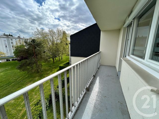 Appartement F3 &agrave; louer - 3 pi&egrave;ces - 66,38 m2 - Evreux - 27 - HAUTE-NORMANDIE