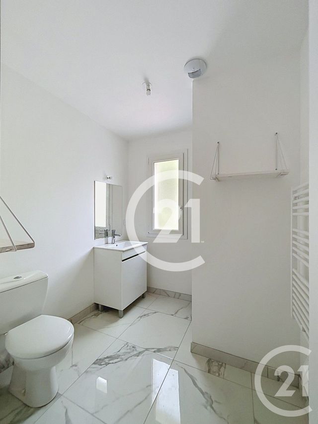 Maison &agrave; louer - 3 pi&egrave;ces - 62,26 m2 - Evreux - 27 - HAUTE-NORMANDIE