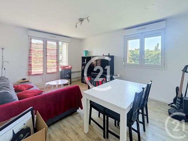 Appartement F2 &agrave; louer - 2 pi&egrave;ces - 43,60 m2 - Evreux - 27 - HAUTE-NORMANDIE