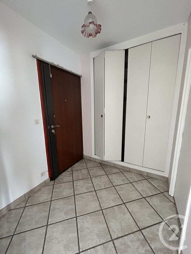 Appartement F3 &agrave; louer - 3 pi&egrave;ces - 62,86 m2 - Evreux - 27 - HAUTE-NORMANDIE