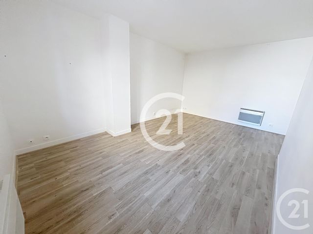 Appartement F1 &agrave; louer - 1 pi&egrave;ce - 28,20 m2 - Evreux - 27 - HAUTE-NORMANDIE