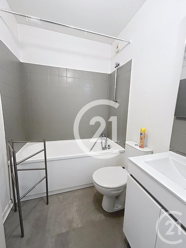 Appartement Studio &agrave; louer - 1 pi&egrave;ce - 26,58 m2 - Evreux - 27 - HAUTE-NORMANDIE