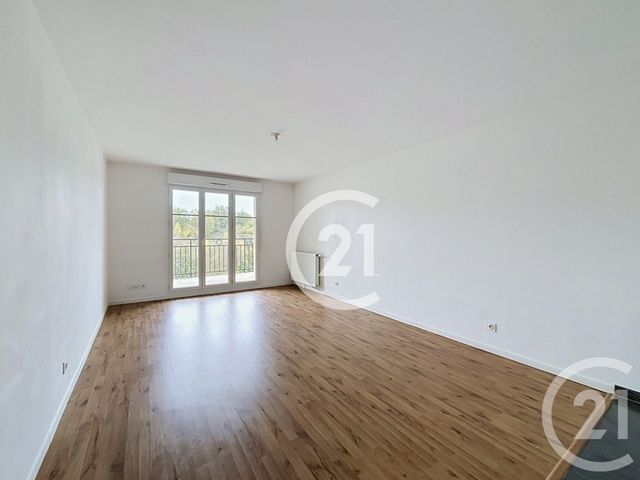 Appartement F3 &agrave; louer - 3 pi&egrave;ces - 61,69 m2 - Evreux - 27 - HAUTE-NORMANDIE