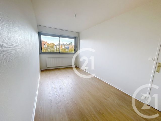 Appartement F4 &agrave; louer - 4 pi&egrave;ces - 102,67 m2 - Evreux - 27 - HAUTE-NORMANDIE
