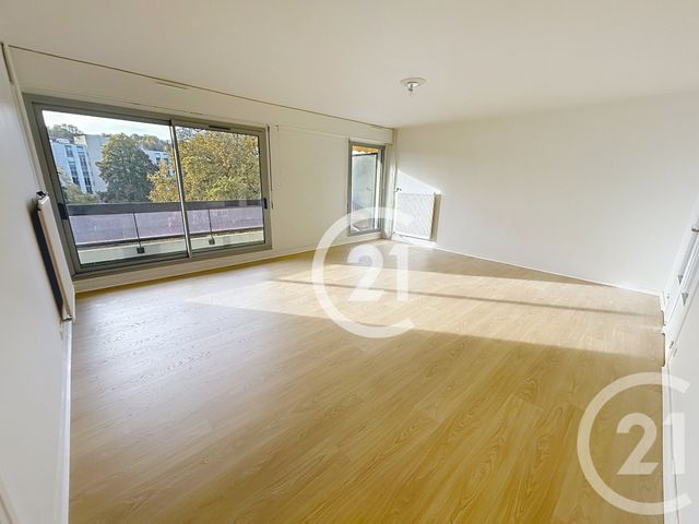 Appartement F4 &agrave; louer - 4 pi&egrave;ces - 102,67 m2 - Evreux - 27 - HAUTE-NORMANDIE