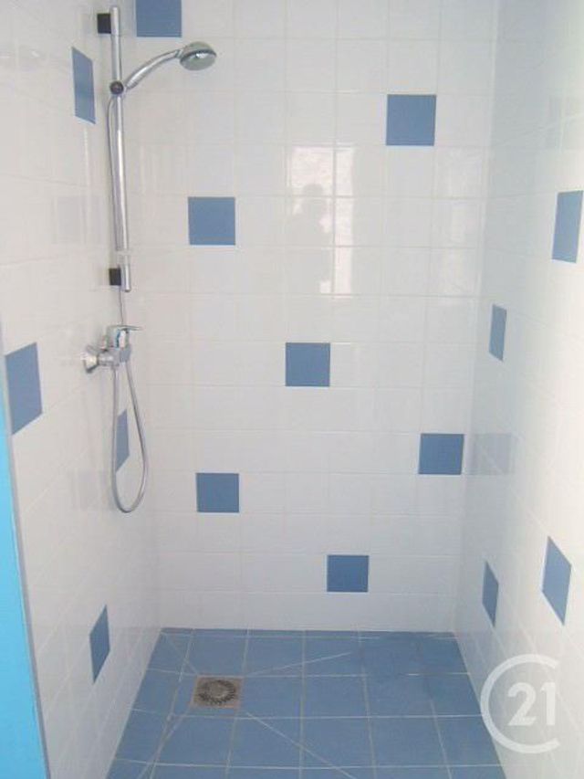 Appartement Duplex à louer - 4 pièces - 93 m2 - Calais - 62 - NORD-PAS-DE-CALAIS