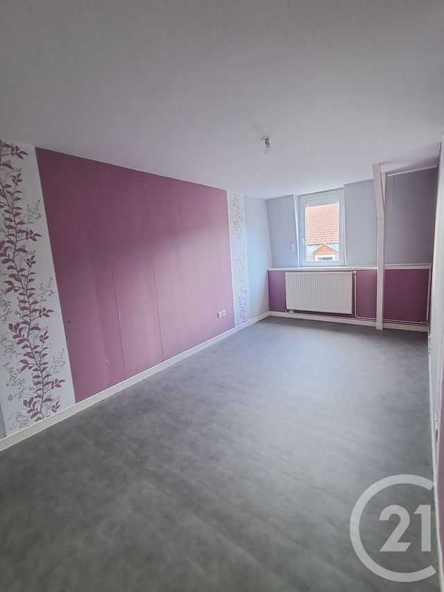 Appartement Duplex à louer - 4 pièces - 93 m2 - Calais - 62 - NORD-PAS-DE-CALAIS