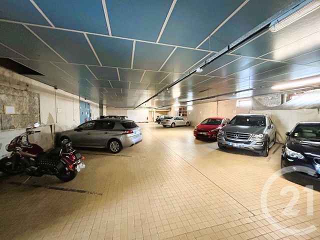 Parking à vendre - 370 m2 - Calais - 62 - NORD-PAS-DE-CALAIS