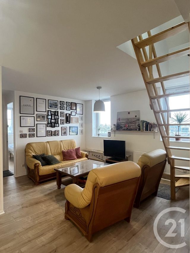 Appartement à louer - 2 pièces - 47 m2 - Calais - 62 - NORD-PAS-DE-CALAIS