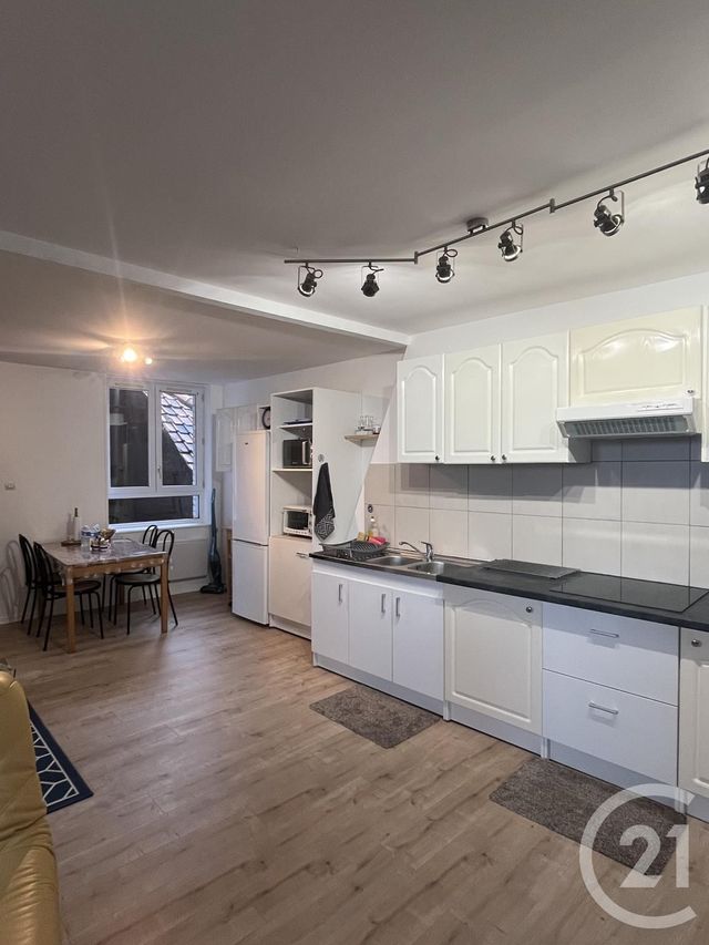 Appartement à louer - 2 pièces - 47 m2 - Calais - 62 - NORD-PAS-DE-CALAIS