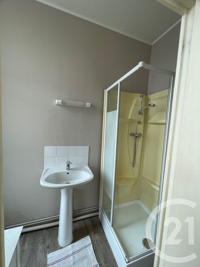 Appartement à louer - 2 pièces - 18,94 m2 - Calais - 62 - NORD-PAS-DE-CALAIS