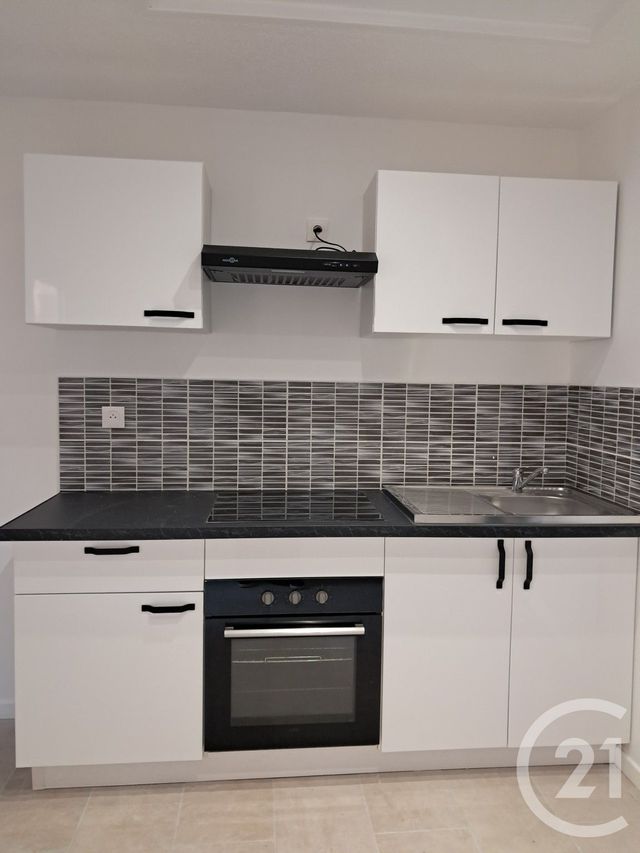 Maison à louer - 3 pièces - 62 m2 - Calais - 62 - NORD-PAS-DE-CALAIS