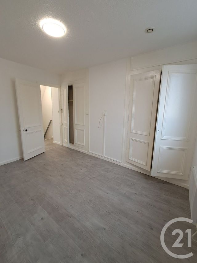 Maison à louer - 3 pièces - 62 m2 - Calais - 62 - NORD-PAS-DE-CALAIS