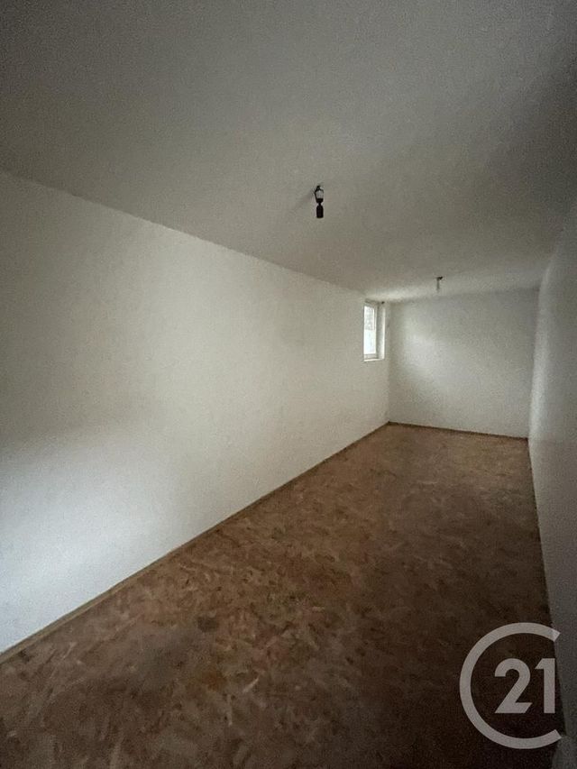 Appartement à louer - 3 pièces - 86 m2 - Caffiers - 62 - NORD-PAS-DE-CALAIS
