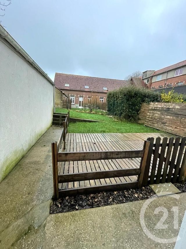 Appartement à louer - 3 pièces - 86 m2 - Caffiers - 62 - NORD-PAS-DE-CALAIS