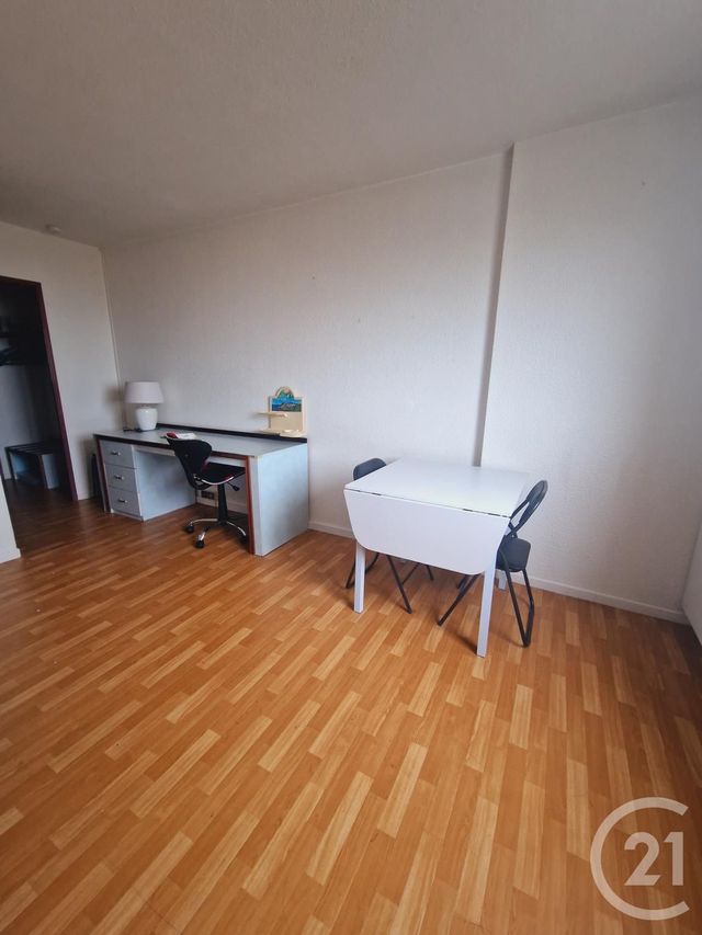 Appartement Studio à louer - 1 pièce - 20 m2 - Calais - 62 - NORD-PAS-DE-CALAIS