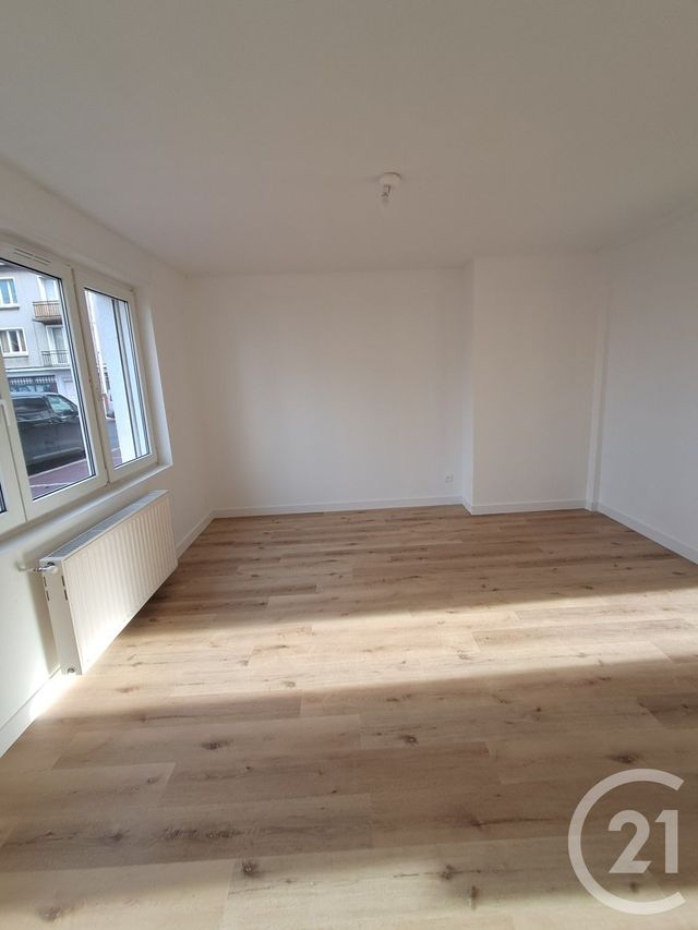 Appartement à louer - 2 pièces - 38,92 m2 - Calais - 62 - NORD-PAS-DE-CALAIS