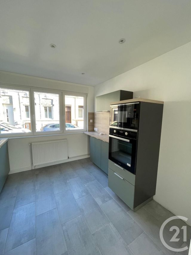 Maison &agrave; louer - 4 pi&egrave;ces - 76,36 m2 - Calais - 62 - NORD-PAS-DE-CALAIS