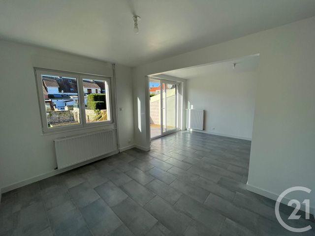 Maison &agrave; louer - 4 pi&egrave;ces - 76,36 m2 - Calais - 62 - NORD-PAS-DE-CALAIS