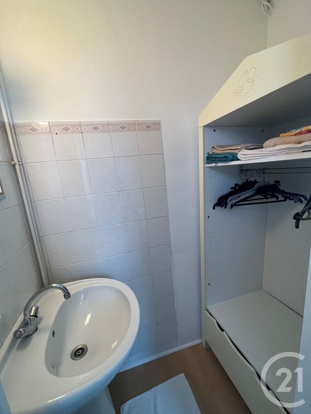 Appartement &agrave; louer - 2 pi&egrave;ces - 47 m2 - Calais - 62 - NORD-PAS-DE-CALAIS