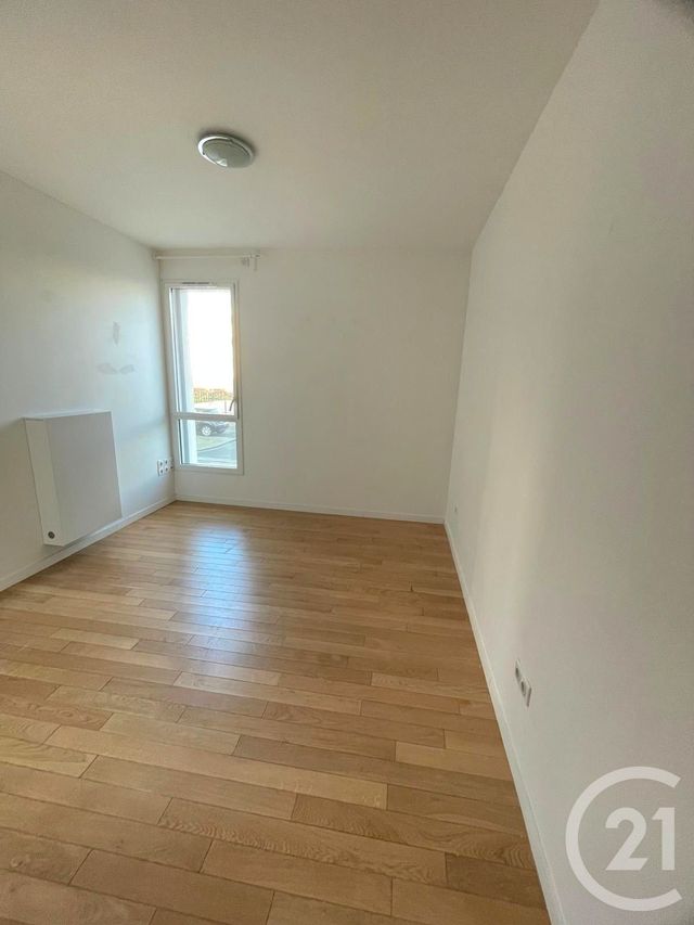 Appartement F4 &agrave; louer - 4 pi&egrave;ces - 113 m2 - Calais - 62 - NORD-PAS-DE-CALAIS