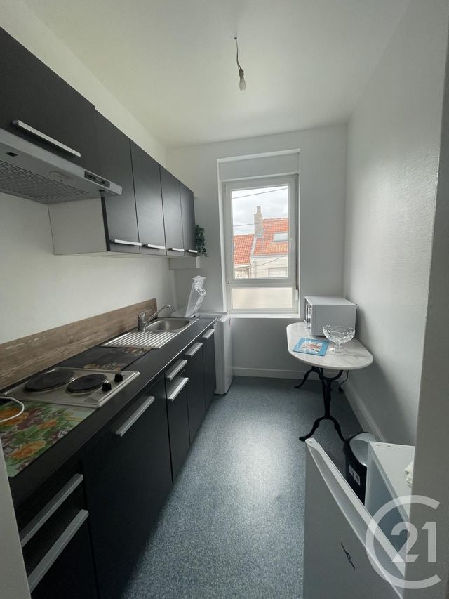 Appartement &agrave; louer - 4 pi&egrave;ces - 39,23 m2 - Calais - 62 - NORD-PAS-DE-CALAIS