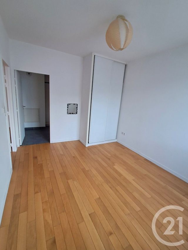 Appartement F2 &agrave; louer - 2 pi&egrave;ces - 61 m2 - Calais - 62 - NORD-PAS-DE-CALAIS