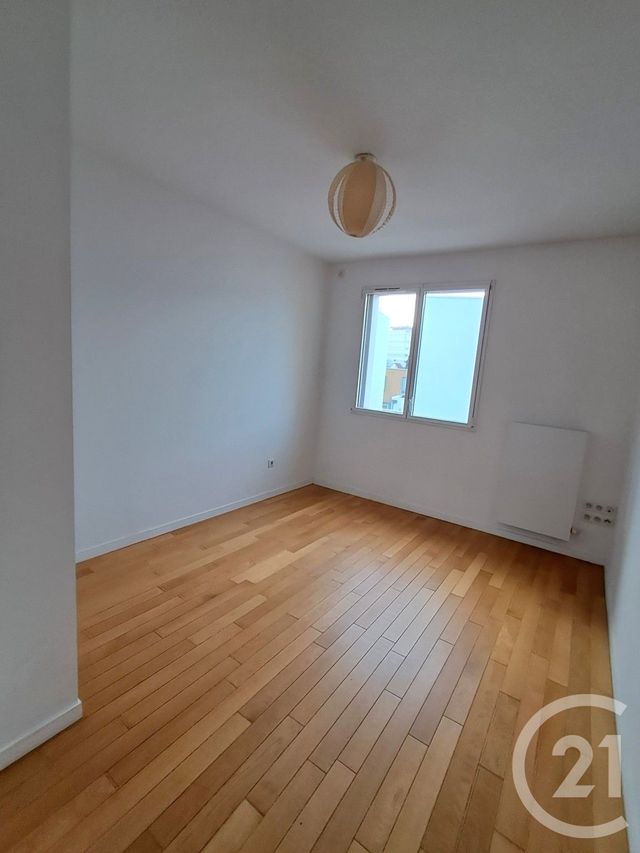 Appartement F2 &agrave; louer - 2 pi&egrave;ces - 61 m2 - Calais - 62 - NORD-PAS-DE-CALAIS