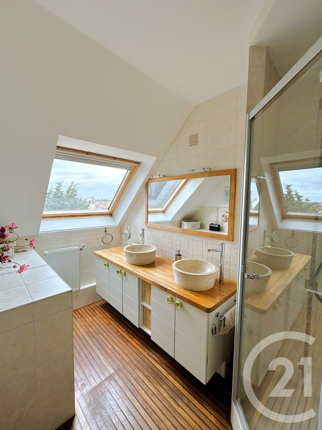 Appartement Duplex &agrave; vendre - 5 pi&egrave;ces - 118 m2 - Calais - 62 - NORD-PAS-DE-CALAIS