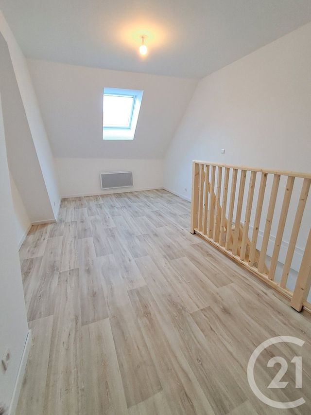 Maison &agrave; louer - 3 pi&egrave;ces - 70,06 m2 - Calais - 62 - NORD-PAS-DE-CALAIS