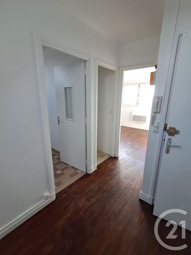 Appartement Studio &agrave; louer - 1 pi&egrave;ce - 30 m2 - Calais - 62 - NORD-PAS-DE-CALAIS