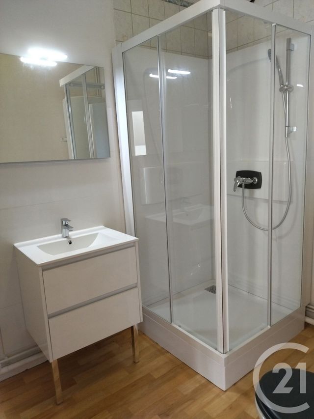 Appartement F3 &agrave; louer - 3 pi&egrave;ces - 60,41 m2 - Calais - 62 - NORD-PAS-DE-CALAIS