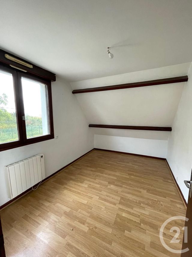 Maison &agrave; louer - 4 pi&egrave;ces - 94,80 m2 - Calais - 62 - NORD-PAS-DE-CALAIS