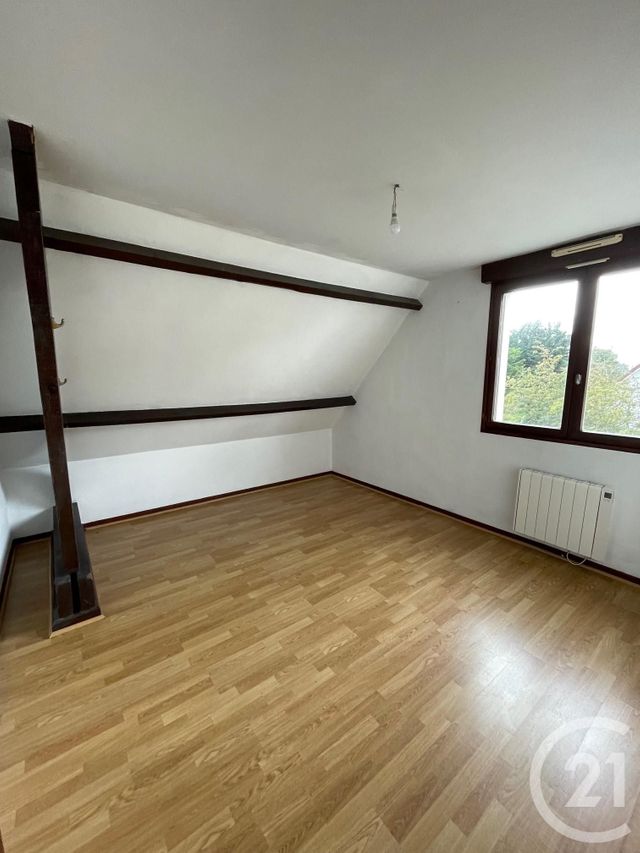 Maison &agrave; louer - 4 pi&egrave;ces - 94,80 m2 - Calais - 62 - NORD-PAS-DE-CALAIS