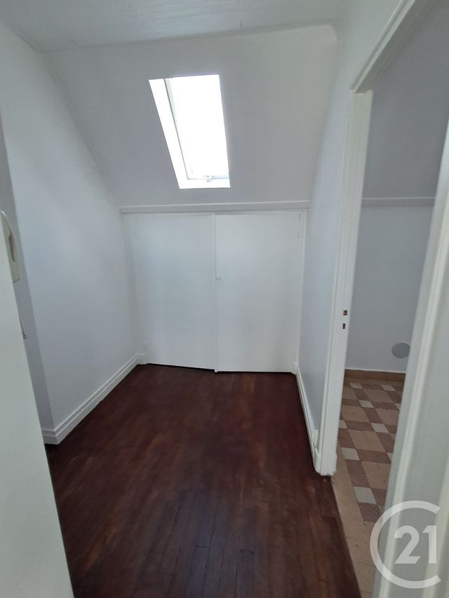 Appartement Studio &agrave; louer - 1 pi&egrave;ce - 27,13 m2 - Calais - 62 - NORD-PAS-DE-CALAIS