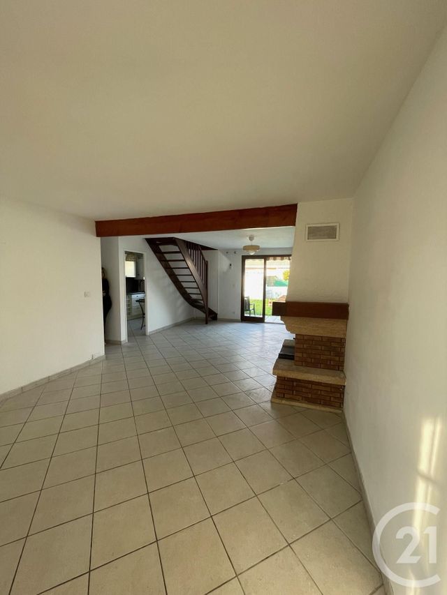 Maison &agrave; louer - 4 pi&egrave;ces - 74,18 m2 - Calais - 62 - NORD-PAS-DE-CALAIS