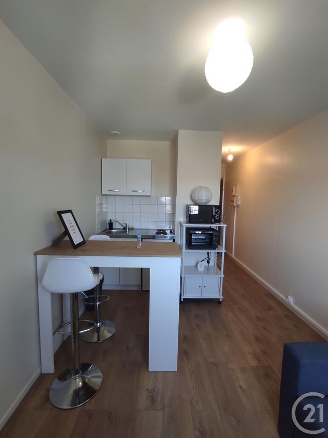 Appartement Studio &agrave; louer - 1 pi&egrave;ce - 17 m2 - Calais - 62 - NORD-PAS-DE-CALAIS