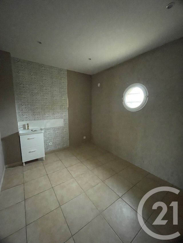 Divers &agrave; louer - 100 m2 - Sangatte - 62 - NORD-PAS-DE-CALAIS