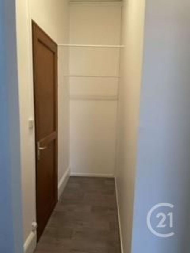 Appartement F2 &agrave; louer - 2 pi&egrave;ces - 38 m2 - Calais - 62 - NORD-PAS-DE-CALAIS
